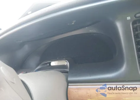 2002 Lincoln Continental from USA, damaged, VIN 1LNHM97V92Y697620